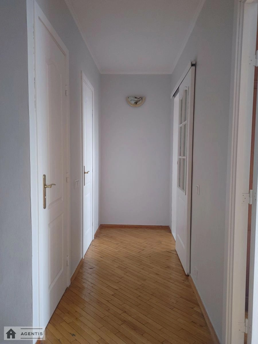 Здам квартиру 2 кімнати, 56 m², 12 пов./16 поверхів. 8, Загорівська вул. (Багговутівська), Київ. 