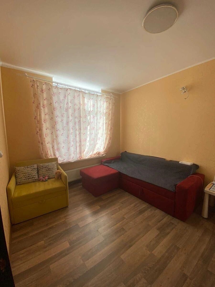 Продаж квартири 1 кімната, 25 m², 4 пов./4 поверхи. 103, Соборна вул., Софіївська Борщагівка. 