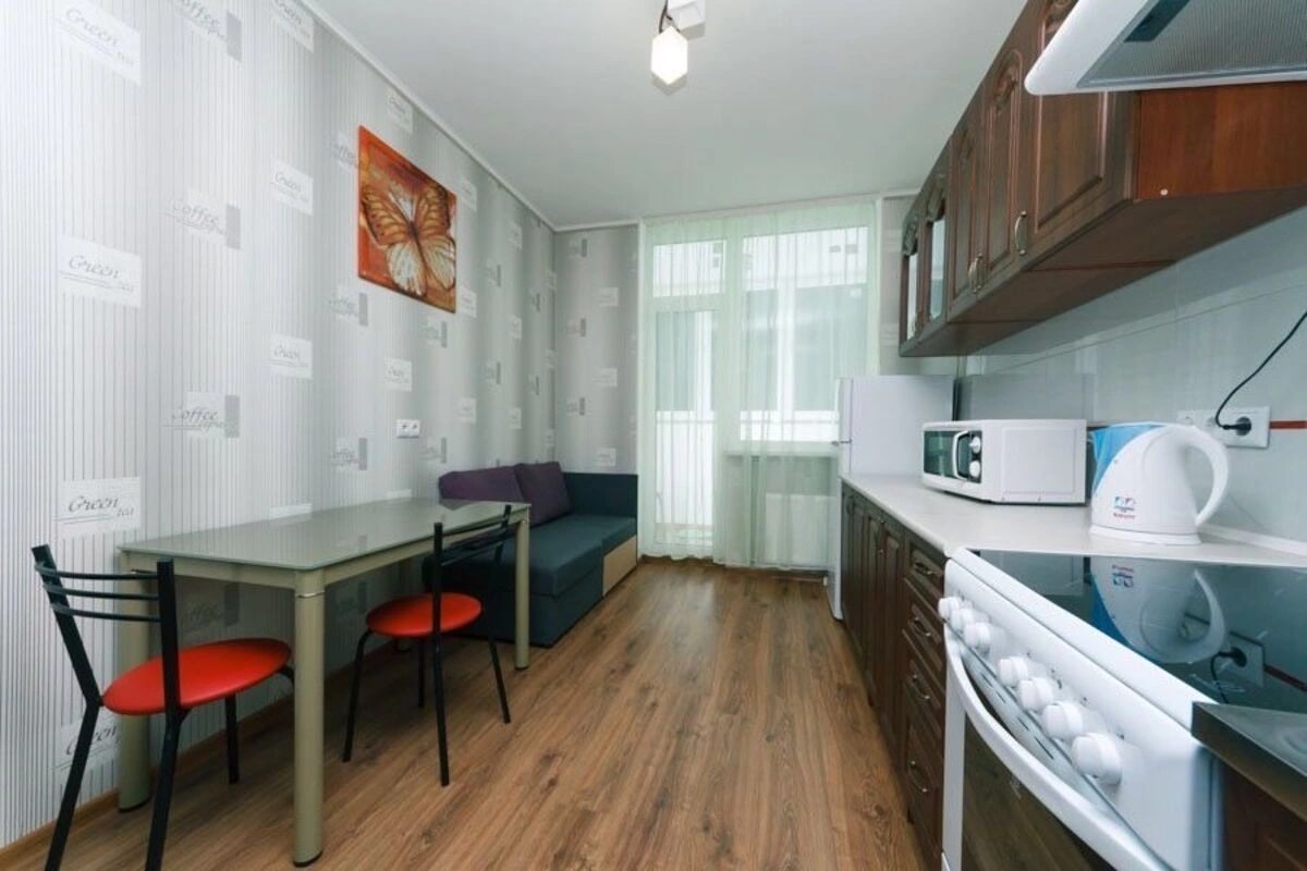 Сдам квартиру 1 комната, 48 m², 7 эт./25 этажей. 2, Драгоманова 2, Киев. 