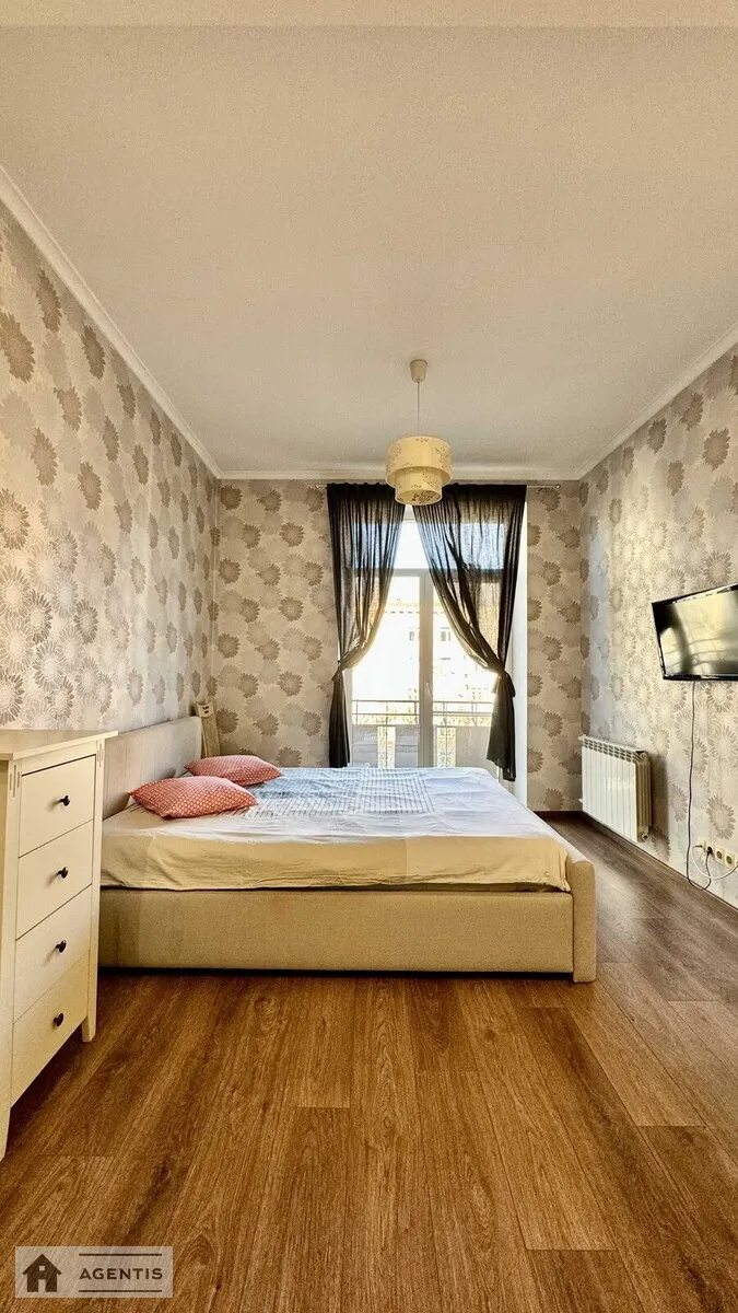 Apartment for rent 1 room, 54 m², 6th fl./7 floors. 134, Velyka Vaselkivska 134, Kyiv. 