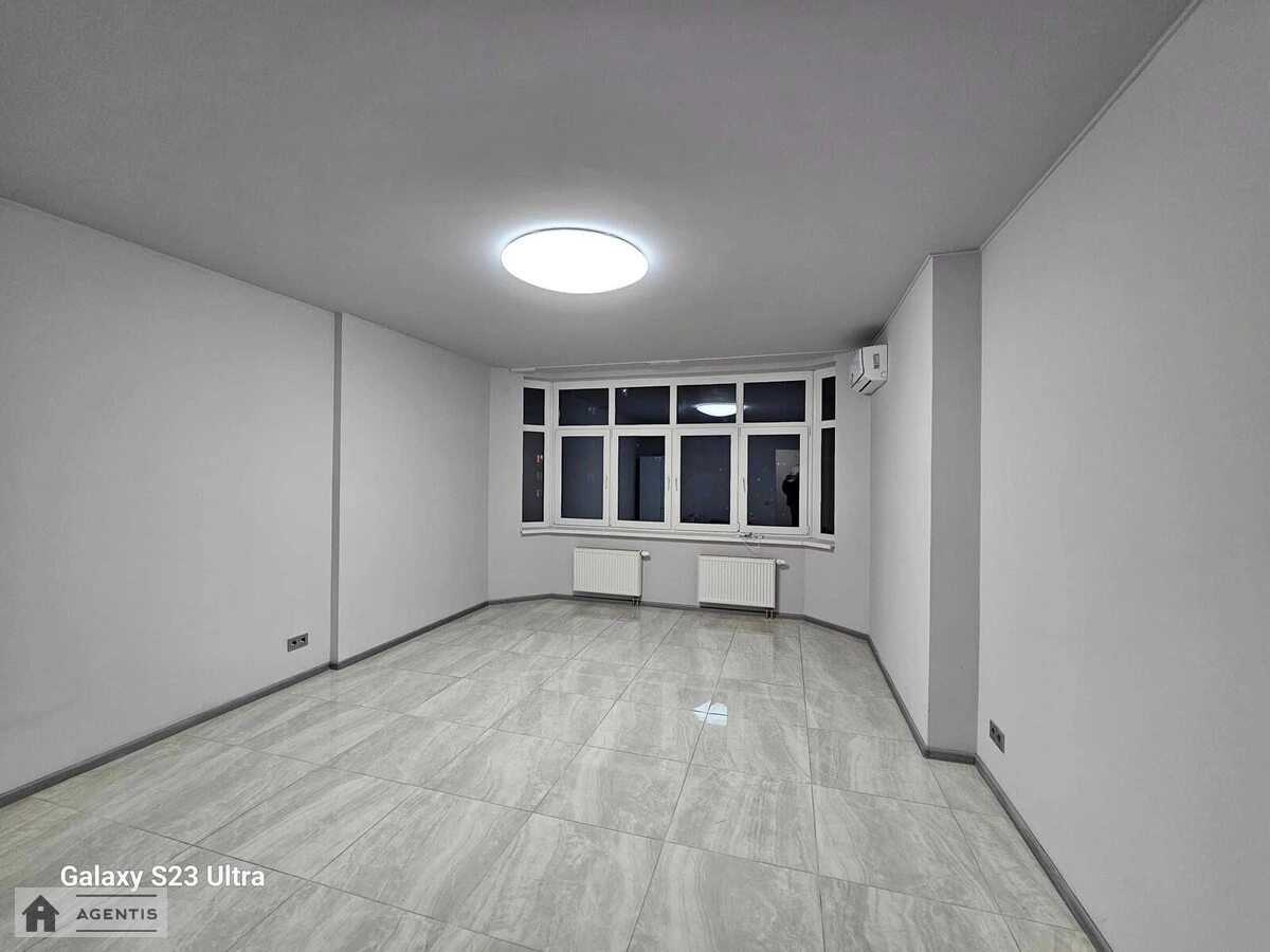 Сдам квартиру 1 комната, 33 m², 15 эт./23 этажа. Дарницкий район, Киев. 