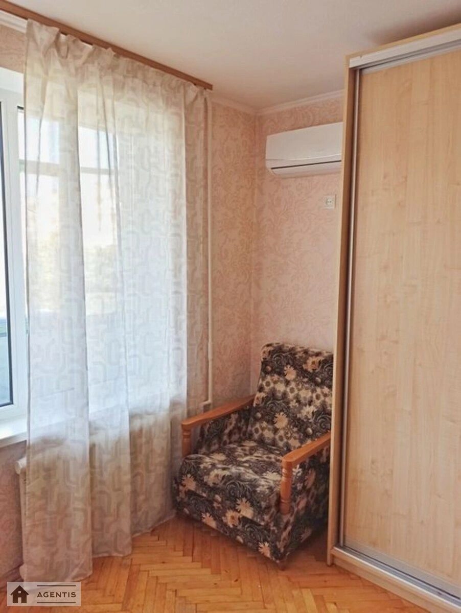 Здам квартиру 1 кімната, 28 m², 7 пов./9 поверхів. 22, Вадима Гетьмана вул., Київ. 