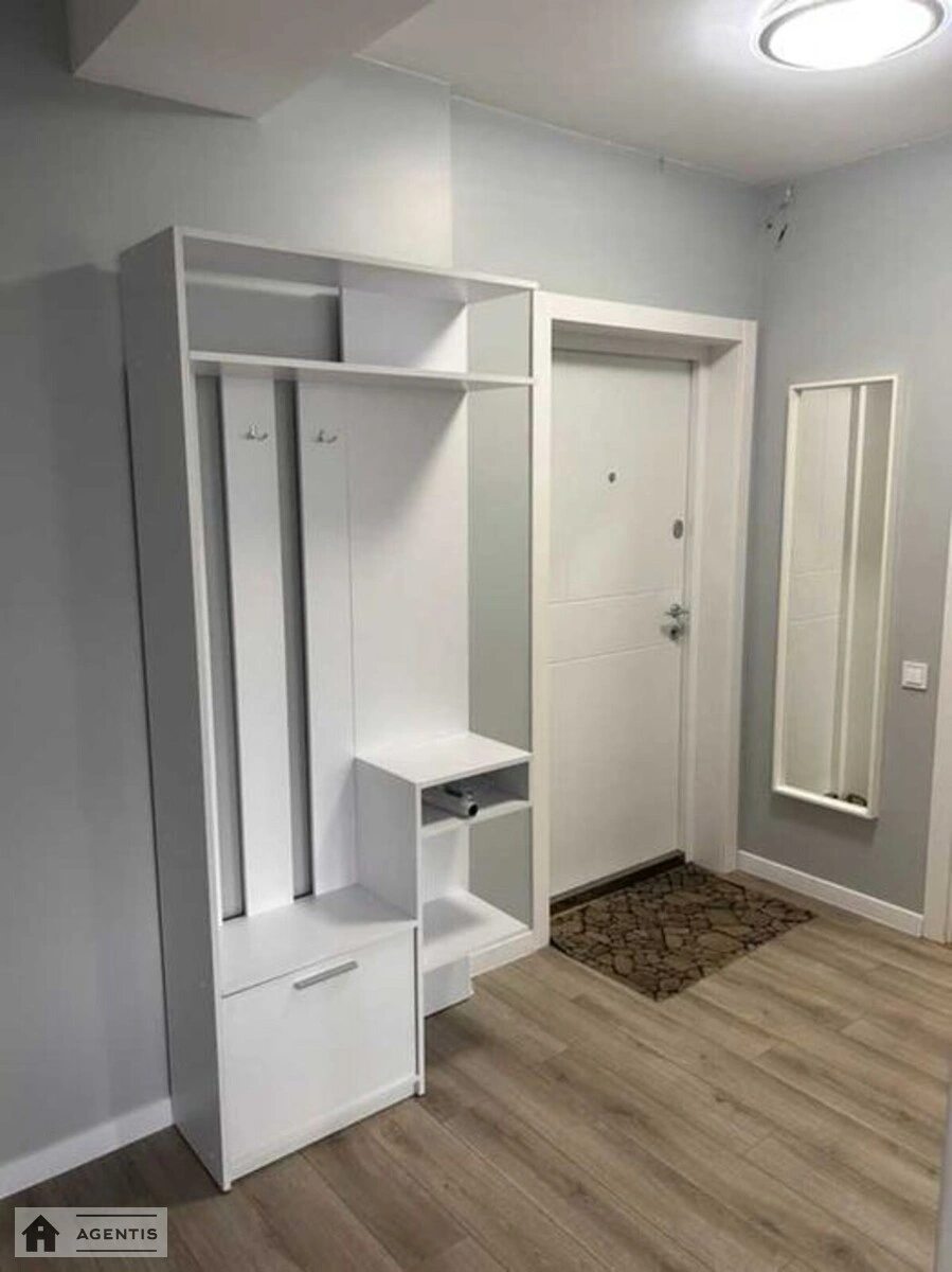 Здам квартиру 1 кімната, 41 m², 4 пов./24 поверхи. 17, Юрія Пасхаліна вул. (Ілліча), Київ. 