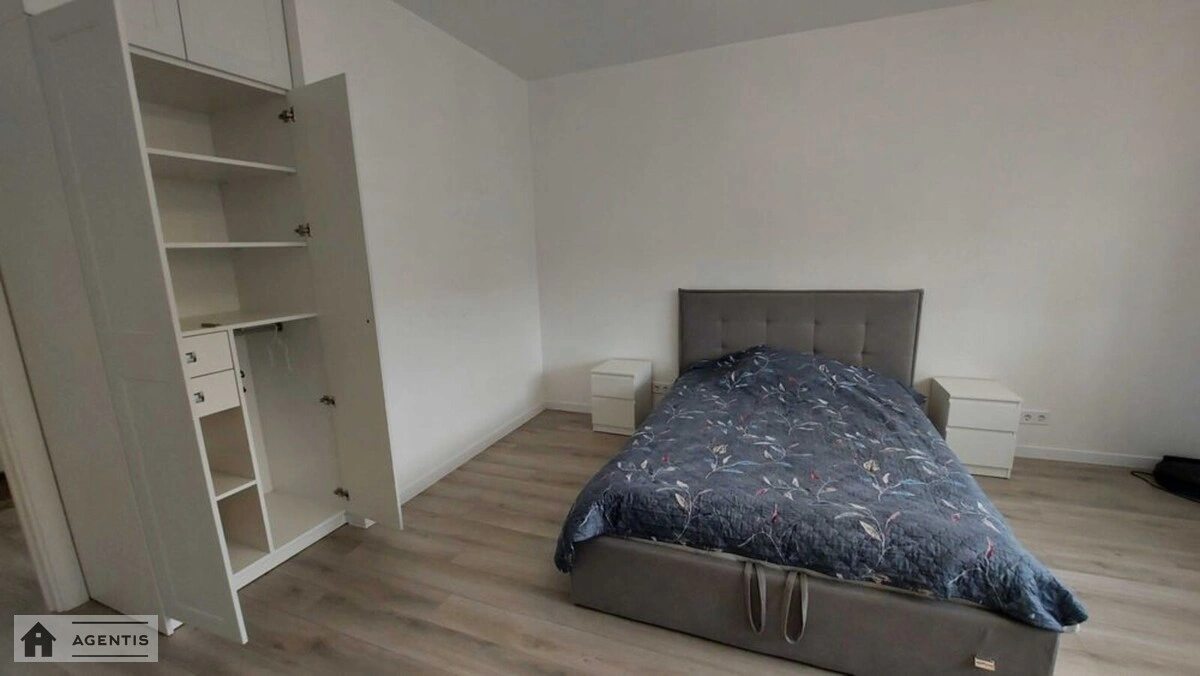 Здам квартиру 1 кімната, 41 m², 4 пов./24 поверхи. 17, Юрія Пасхаліна вул. (Ілліча), Київ. 