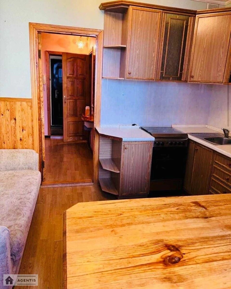 Здам квартиру 1 кімната, 36 m², 6 пов./9 поверхів. 15, Бориса Гмирі вул., Київ. 