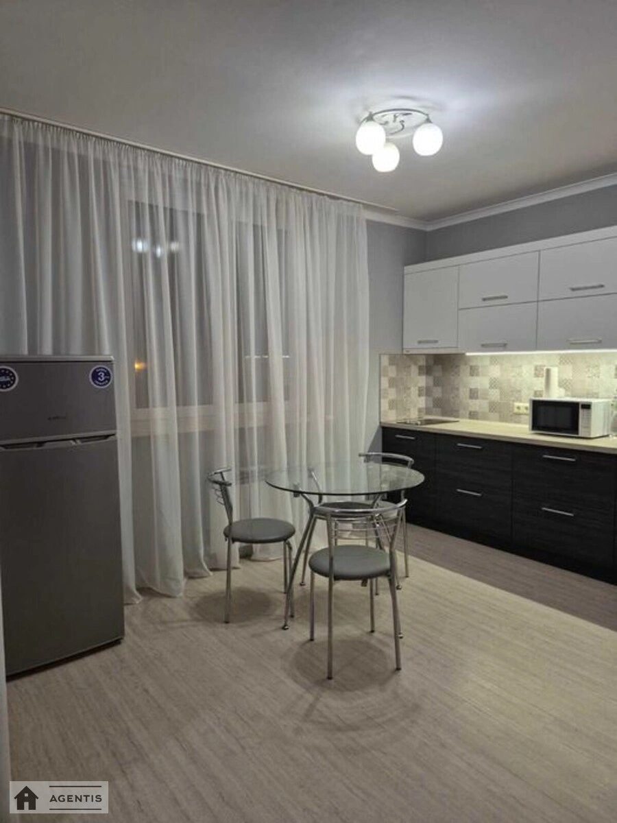 Apartment for rent 1 room, 48 m², 3rd fl./26 floors. Darnytskyy rayon, Kyiv. 