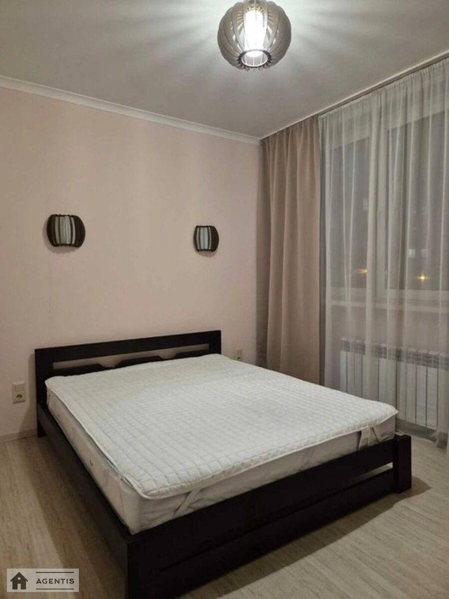 Apartment for rent 1 room, 48 m², 3rd fl./26 floors. Darnytskyy rayon, Kyiv. 