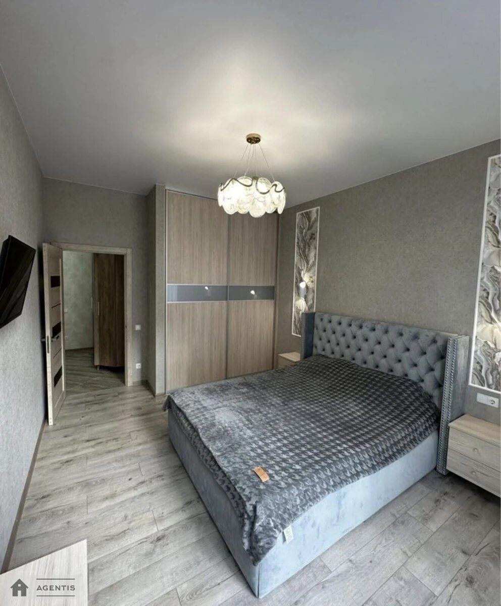 Apartment for rent 2 rooms, 45 m², 5th fl./21 floors. 68, Zhylyanska 68, Kyiv. 