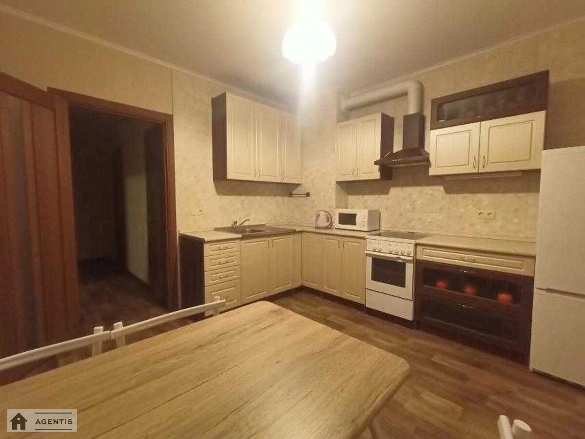 Apartment for rent 1 room, 50 m², 4th fl./25 floors. 13, Zdolbunivska 13, Kyiv. 