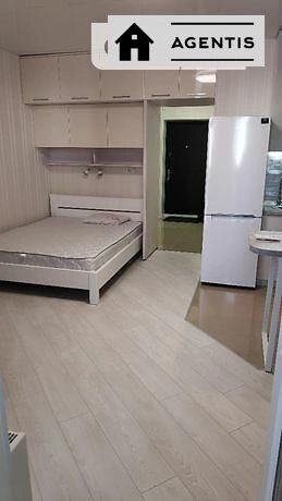 Сдам квартиру 1 комната, 35 m², 18 эт./25 этажей. 37, Петра Калнишевського вул. (Михайла Майорова), Киев. 