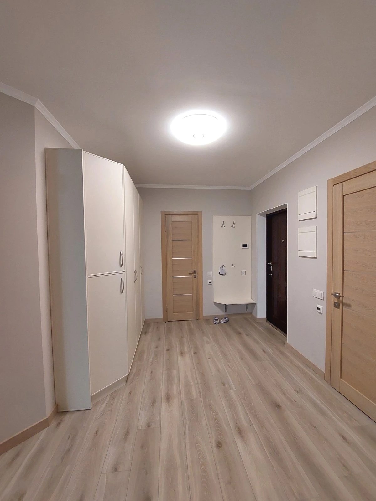 Apartments for sale 2 rooms, 83 m², 11th fl./16 floors. Hovorova Marshala ul., Odesa. 