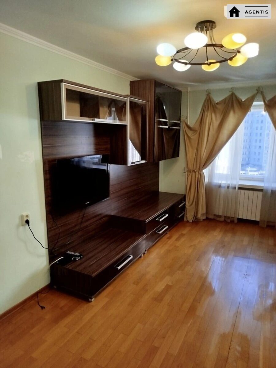 Сдам квартиру 2 комнаты, 58 m², 8 эт./14 этажей. 14, Княжий Затон 14, Киев. 