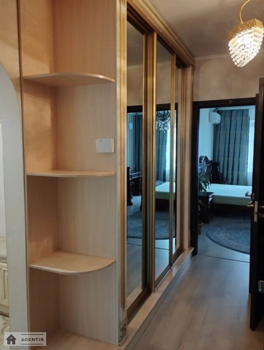 Здам квартиру 2 кімнати, 64 m², 5 пов./16 поверхів. Миколи Лаврухіна вул., Київ. 