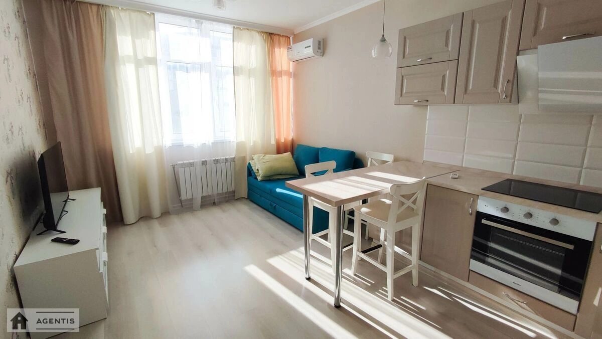 Apartment for rent 2 rooms, 46 m², 13th fl./14 floors. 1, Oleksandrivska 1, Kyiv. 