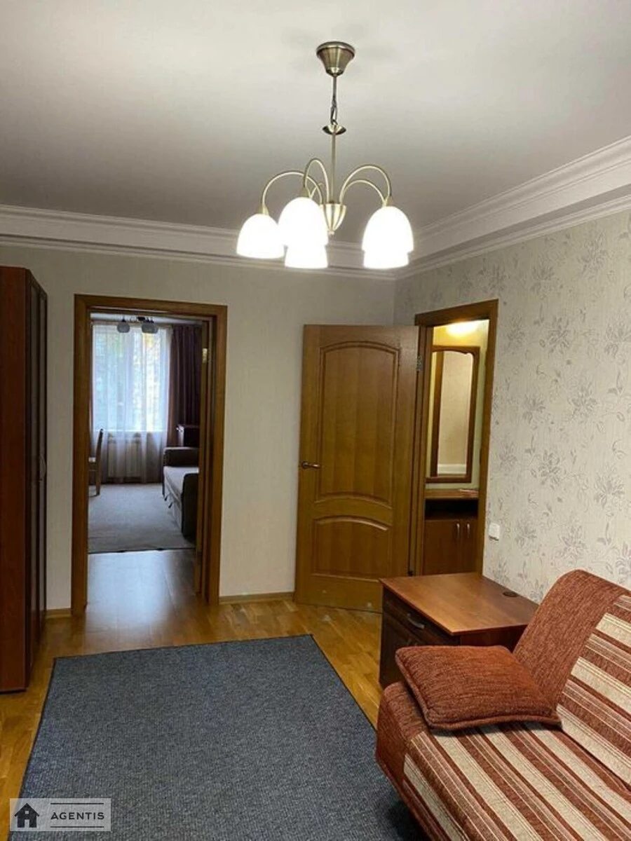 Apartment for rent 2 rooms, 41 m², 2nd fl./5 floors. 29, Verhovnoyi Rady 29, Kyiv. 