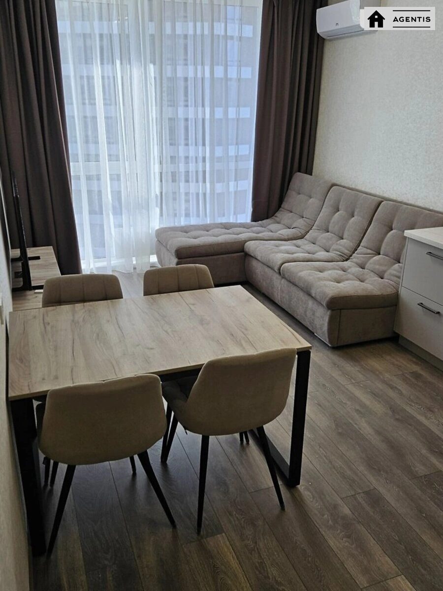 Сдам квартиру 1 комната, 48 m², 8 эт./26 этажей. 15, Дніпроводська вул., Киев. 