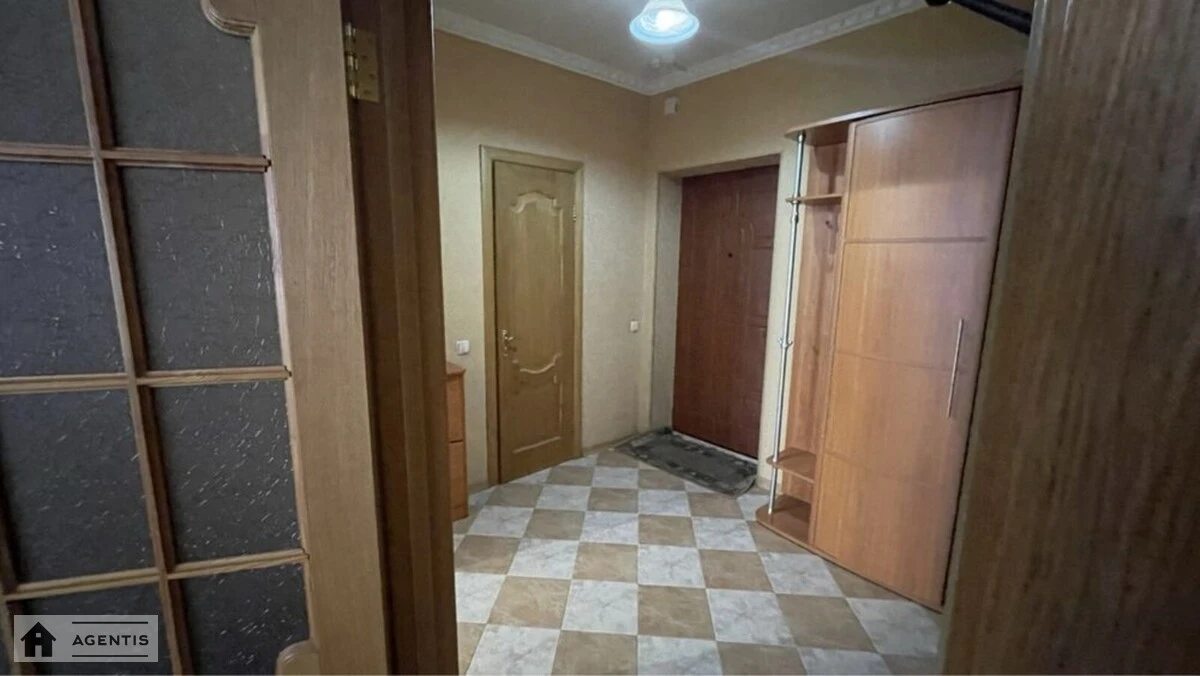 Здам квартиру 1 кімната, 53 m², 6 пов./25 поверхів. 34, Анни Ахматової вул., Київ. 