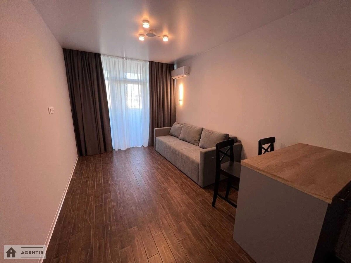 Apartment for rent 1 room, 53 m², 10th fl./36 floors. 11, Beresteyskyy prosp. Peremohy, Kyiv. 