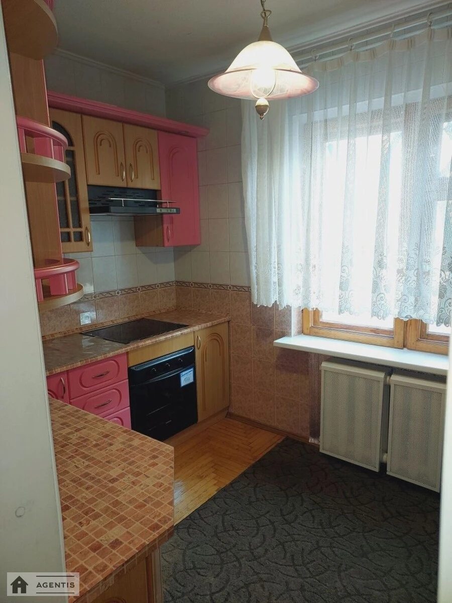 Apartment for rent 2 rooms, 56 m², 7th fl./16 floors. 1, Oleksandra Myshuhy vul., Kyiv. 