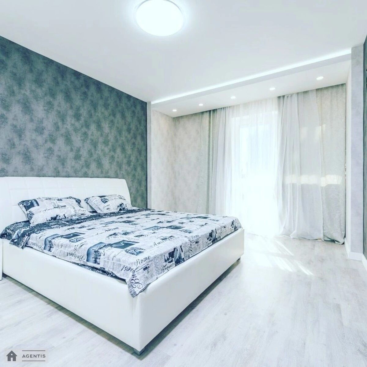 Apartment for rent 3 rooms, 105 m², 15th fl./27 floors. 26, Obolonskiy 26, Kyiv. 