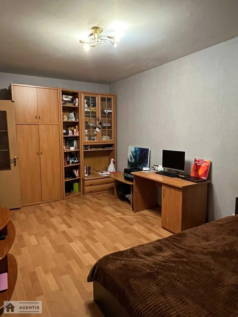 Здам квартиру 1 кімната, 47 m², 16 пов./17 поверхів. 21, Машинобудівна 21, Київ. 