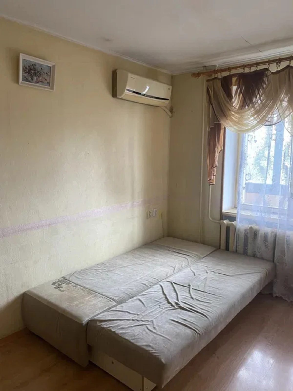 Продаж квартири 1 кімната, 39 m², 5 пов./10 поверхів. 1, Глушко Академика пр., Одеса. 