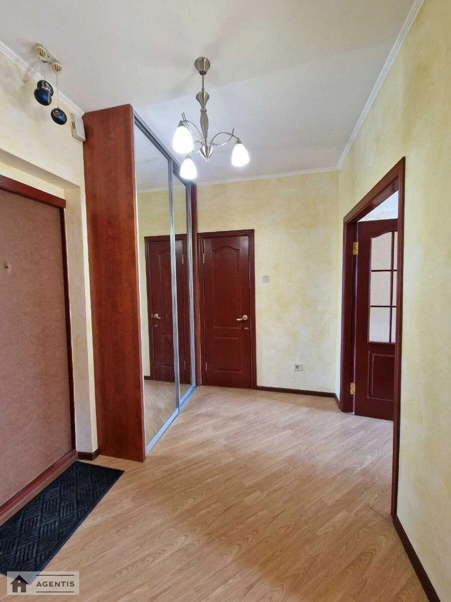 Здам квартиру 1 кімната, 53 m², 9 пов./18 поверхів. 28, Петра Григоренка просп., Київ. 