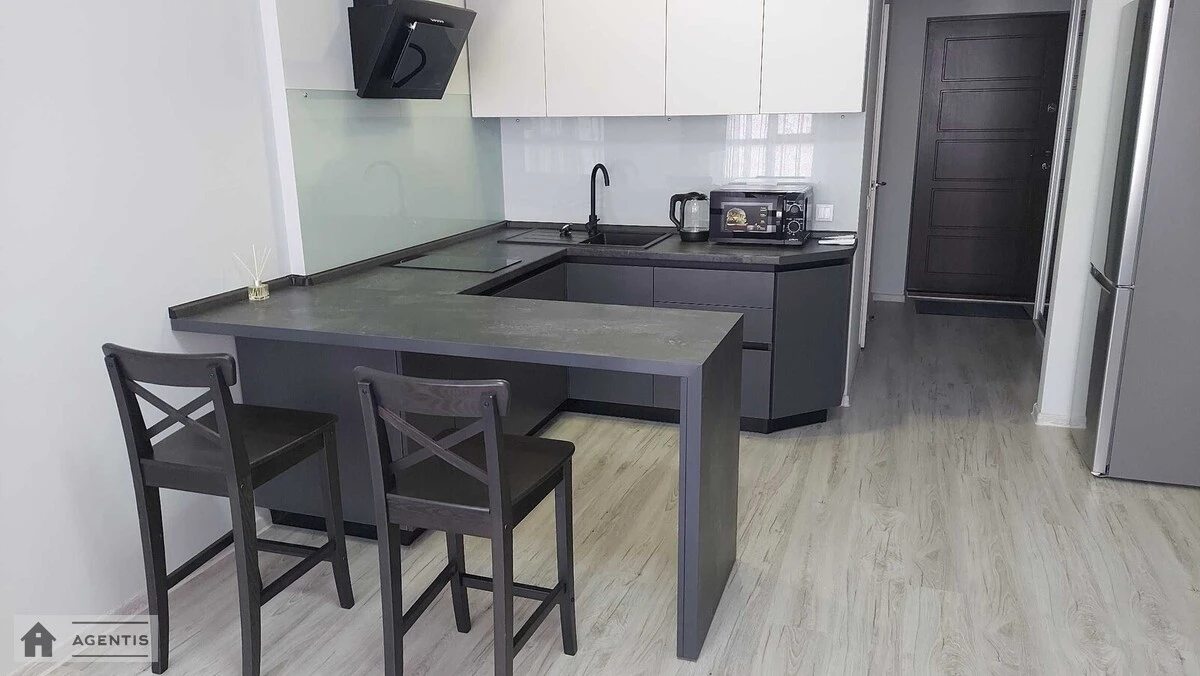 Здам квартиру 1 кімната, 30 m², 19 пов./25 поверхів. 62, Каховська 62, Київ. 