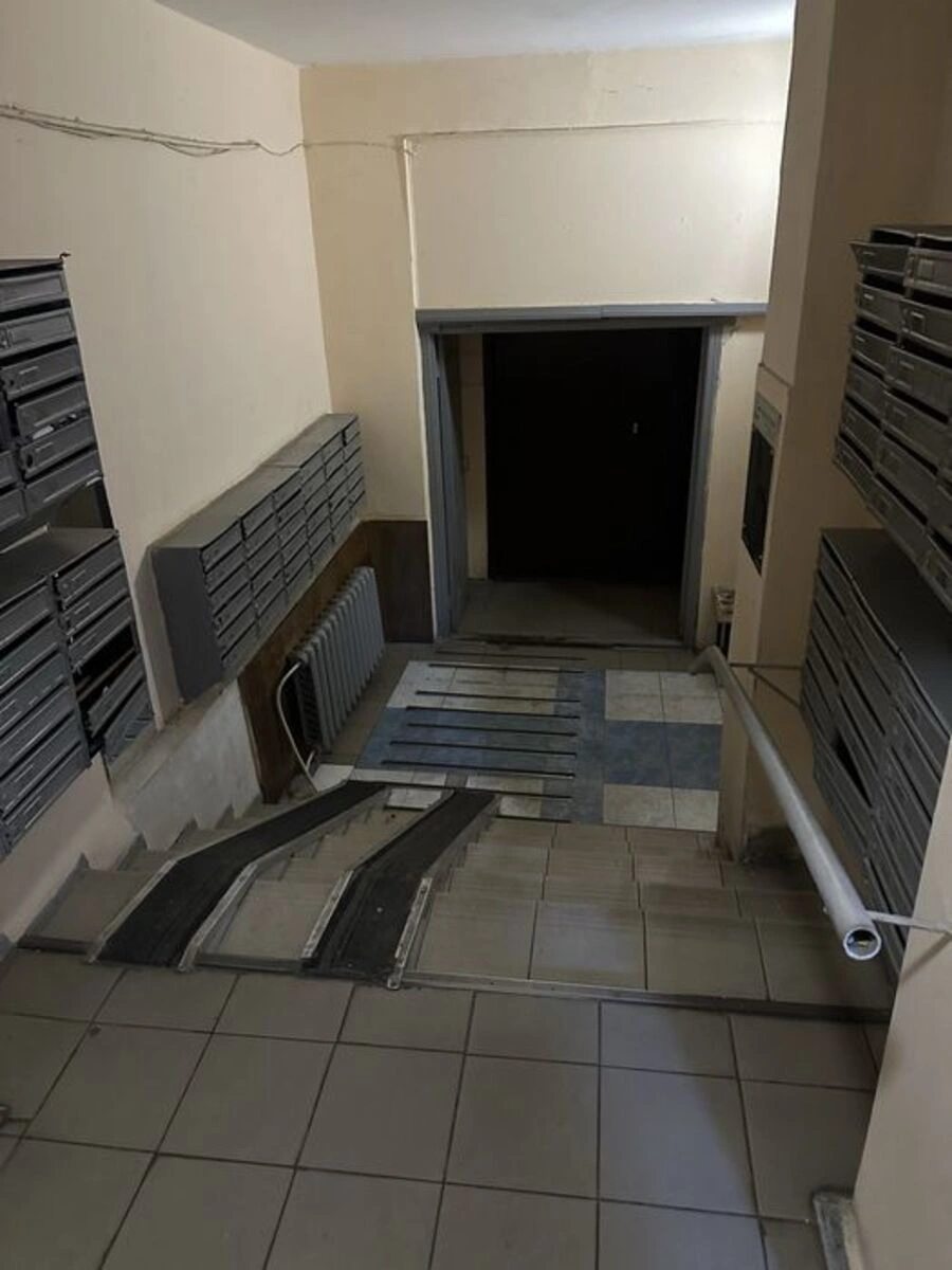 Здам квартиру 3 кімнати, 69 m², 8 пов./16 поверхів. 30, Березняківська 30, Київ. 