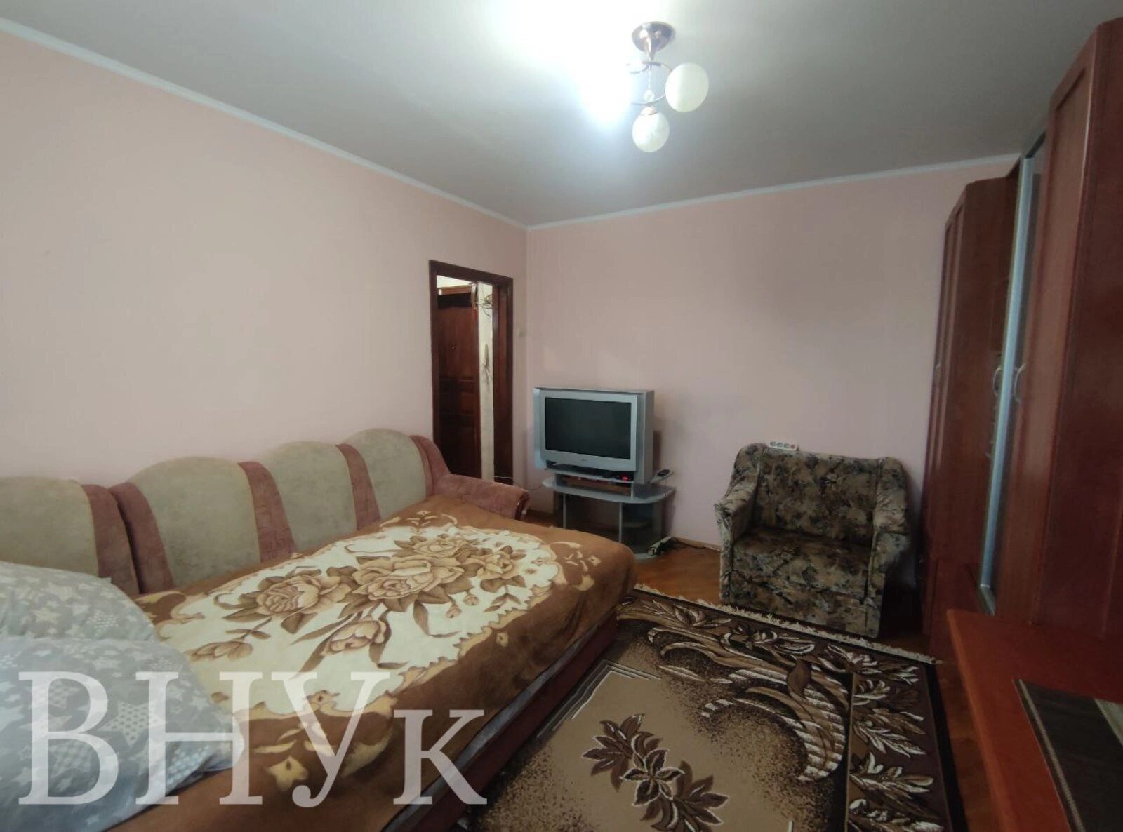 Продаж квартири 1 кімната, 30 m², 9 пов./9 поверхів. Курбаса Л. вул., Тернопіль. 