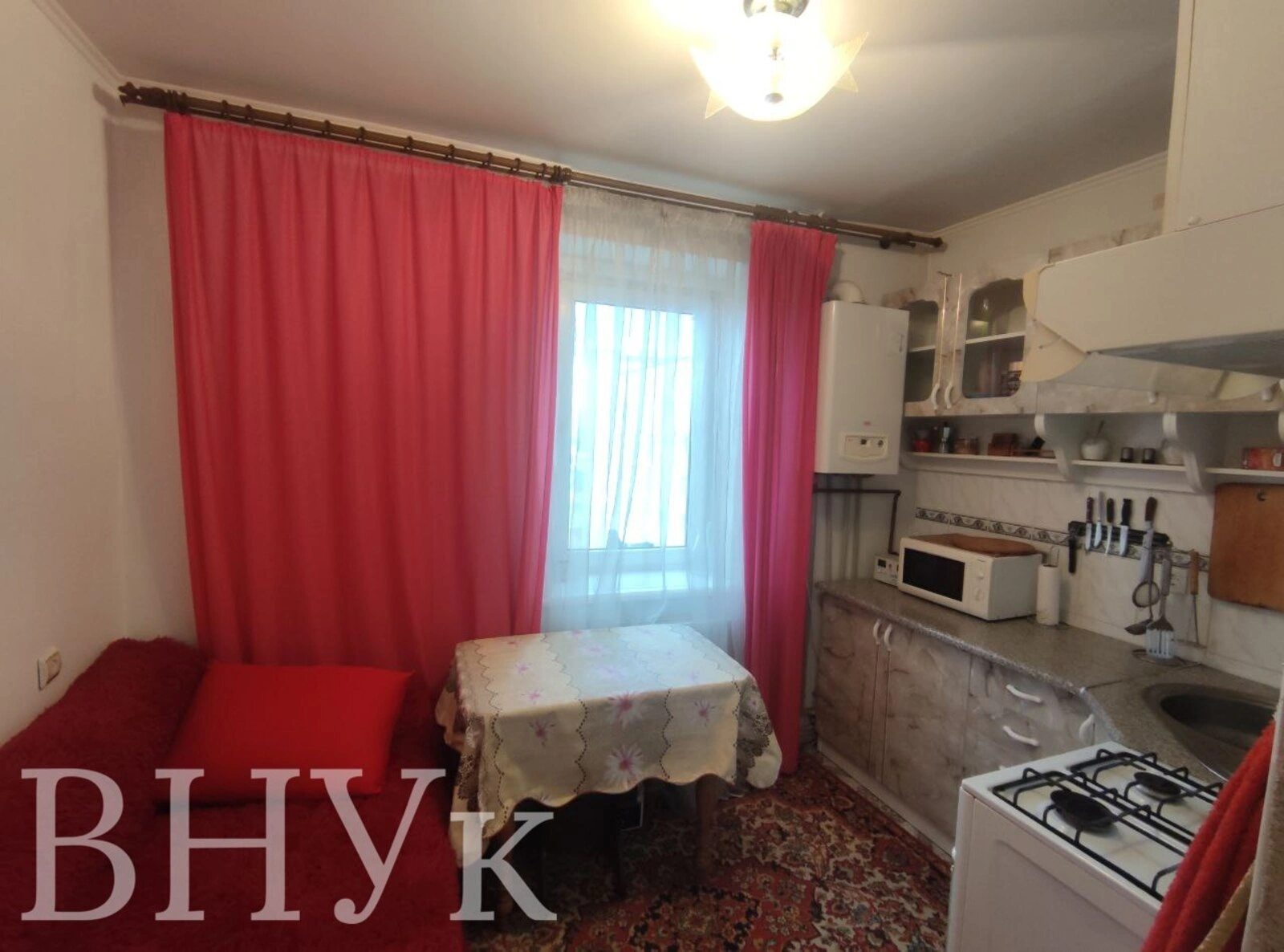 Продаж квартири 1 кімната, 30 m², 9 пов./9 поверхів. Курбаса Л. вул., Тернопіль. 