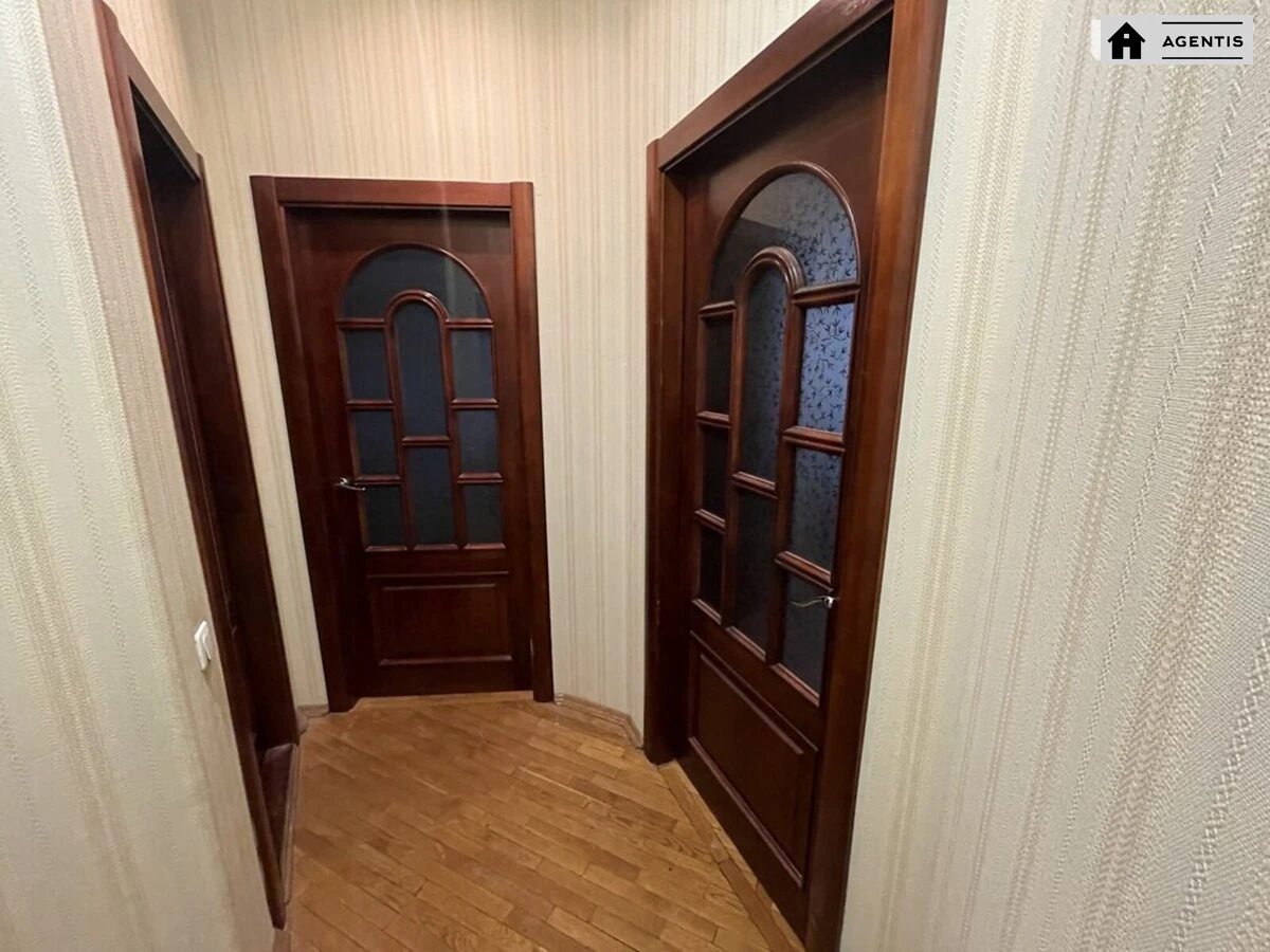 Здам квартиру 1 кімната, 39 m², 2 пов./10 поверхів. 13, Стадіонна 13, Київ. 