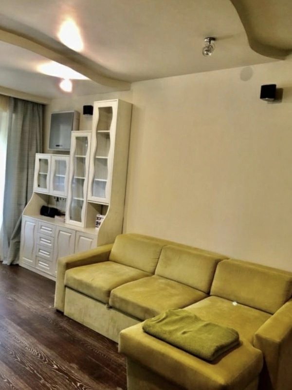 Apartments for sale. 3 rooms, 58 m², 3rd floor/4 floors. 36, B.Veshnevetskoho, Cherkasy. 