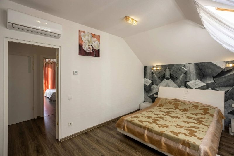 Здам будинок. 3 rooms, 133 m², 2 floors. Семена Яхненко, Одеса. 
