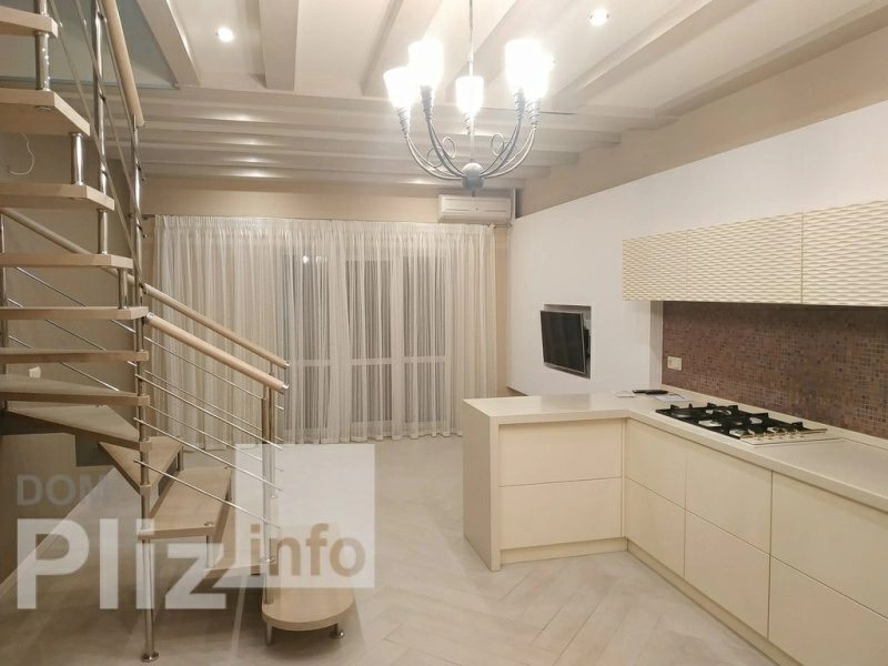 Apartment for rent. 2 rooms, 74 m², 1st floor/2 floors. 10, Franka Ivana 10, Kyiv. 