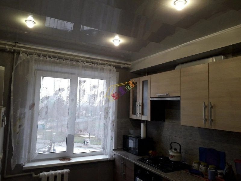 Apartments for sale. 2 rooms, 50 m², 5th floor/9 floors. 199, Ladozhskaya, Zaporizhzhya. 
