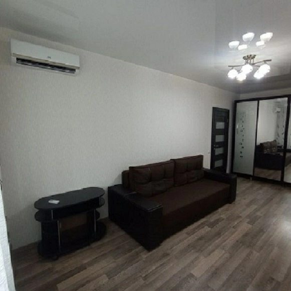 Apartment for rent. 1 room, 45 m², 5th floor/10 floors. 8, Boholyubova, Vyshnevoe. 