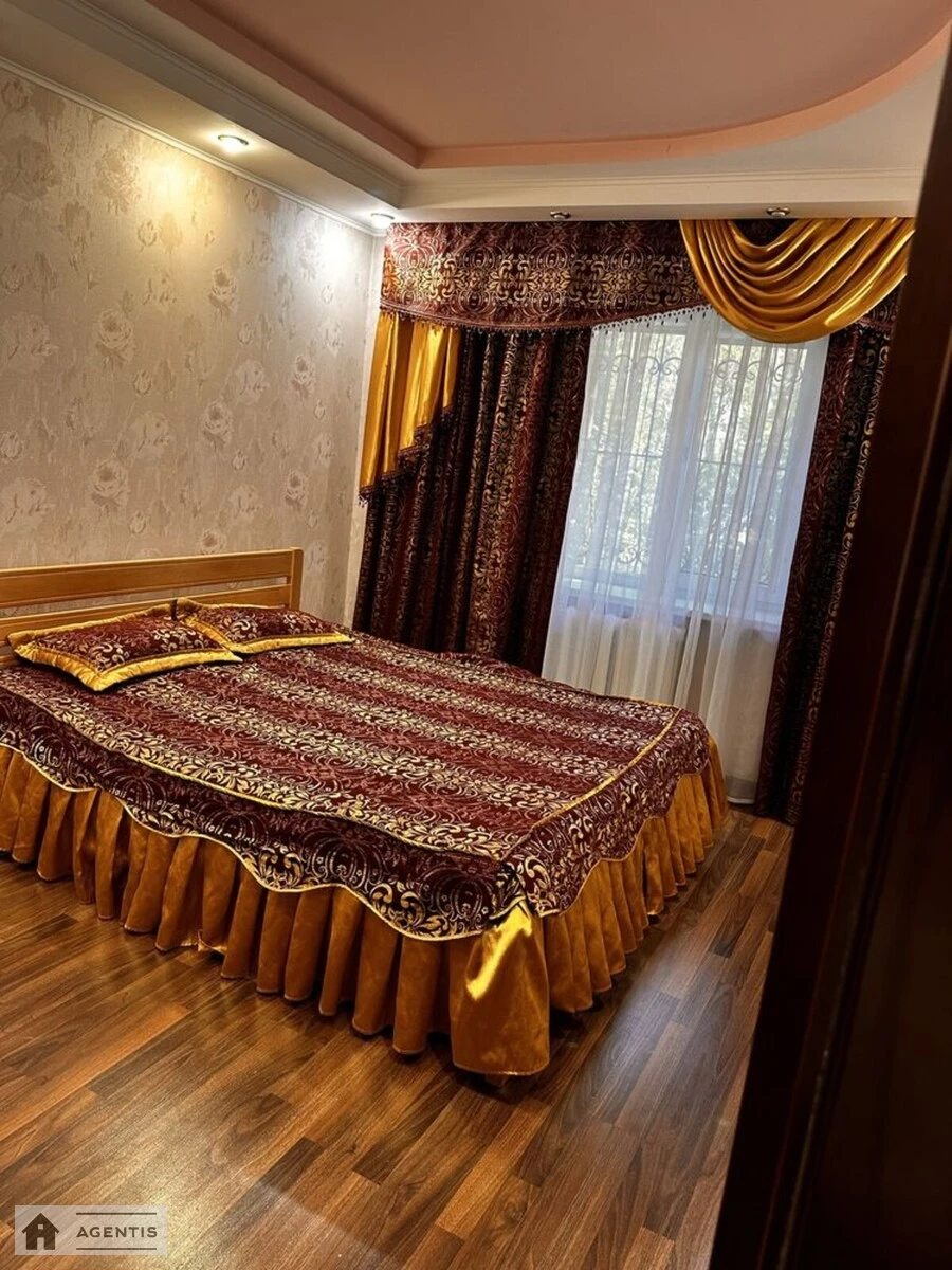 Здам квартиру 2 кімнати, 46 m², 1 пов./9 поверхів. 7, Мілютенка 7, Київ. 