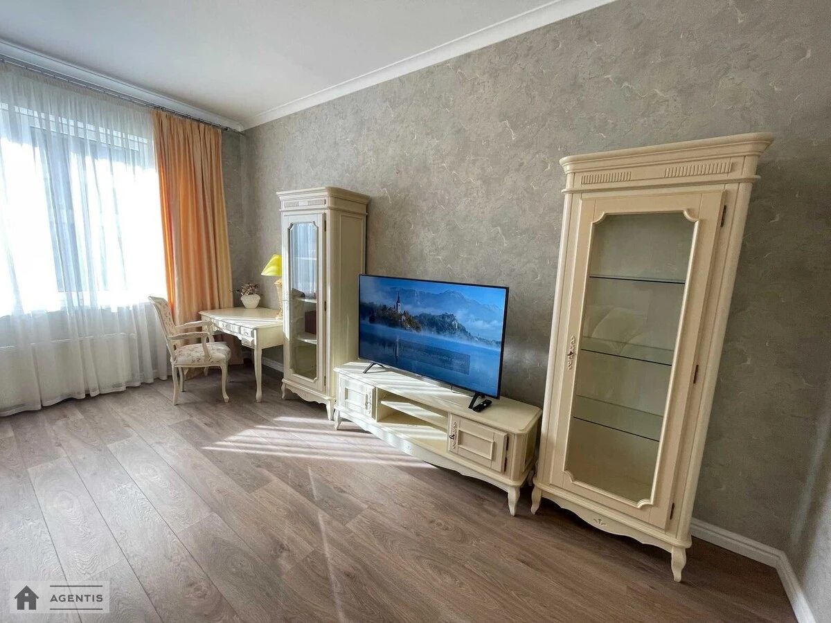 Сдам квартиру 2 комнаты, 90 m², 7 эт./23 этажа. 4, Ділова вул. (Димитрова), Киев. 