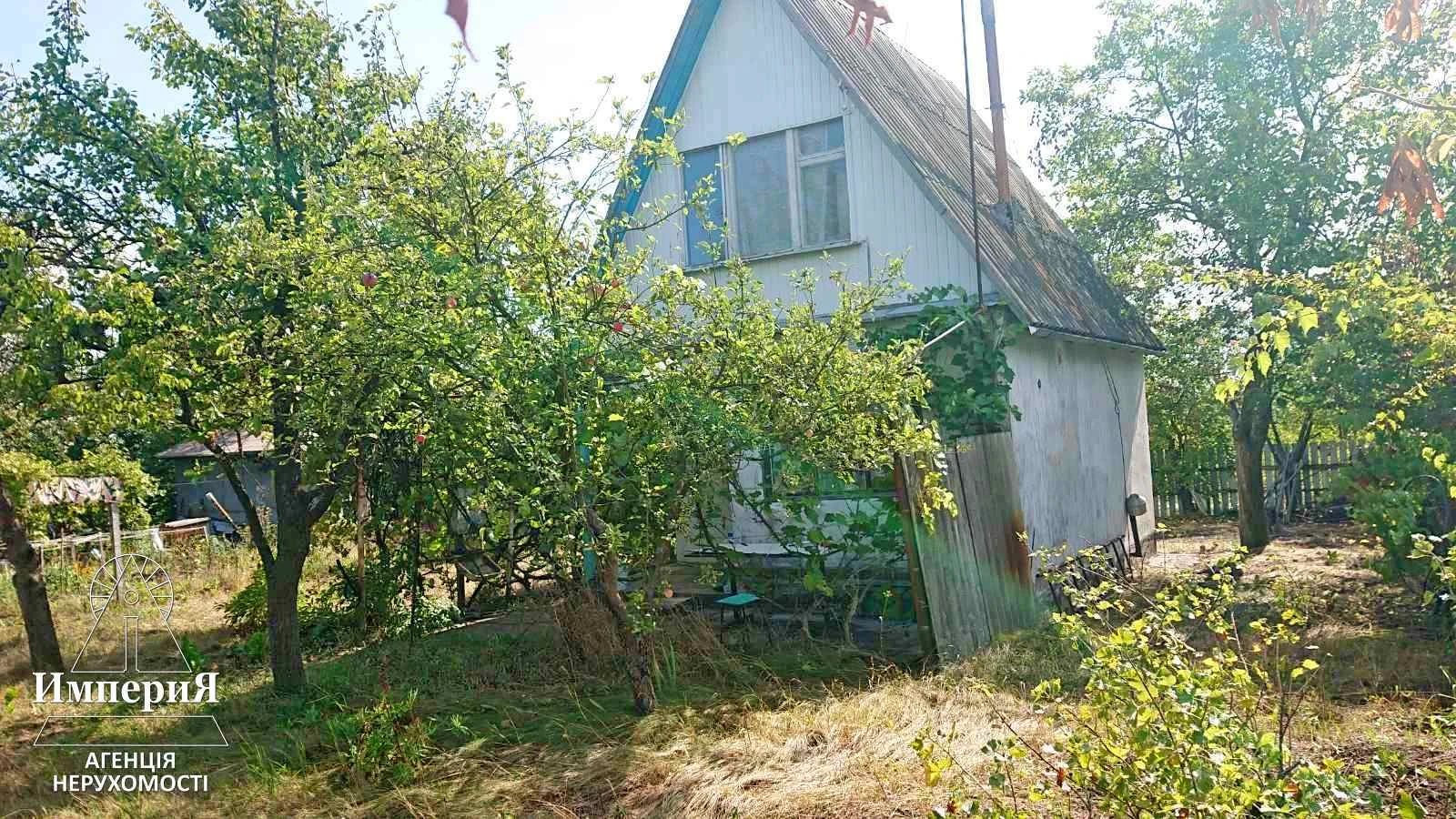 Продам двоповерховий дачний будинок в СТ Вороничі (Великополовецьке). 