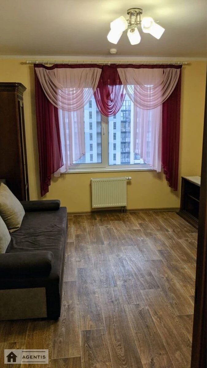 Apartment for rent 3 rooms, 81 m², 15th fl./16 floors. 60, Tyraspolska 60, Kyiv. 