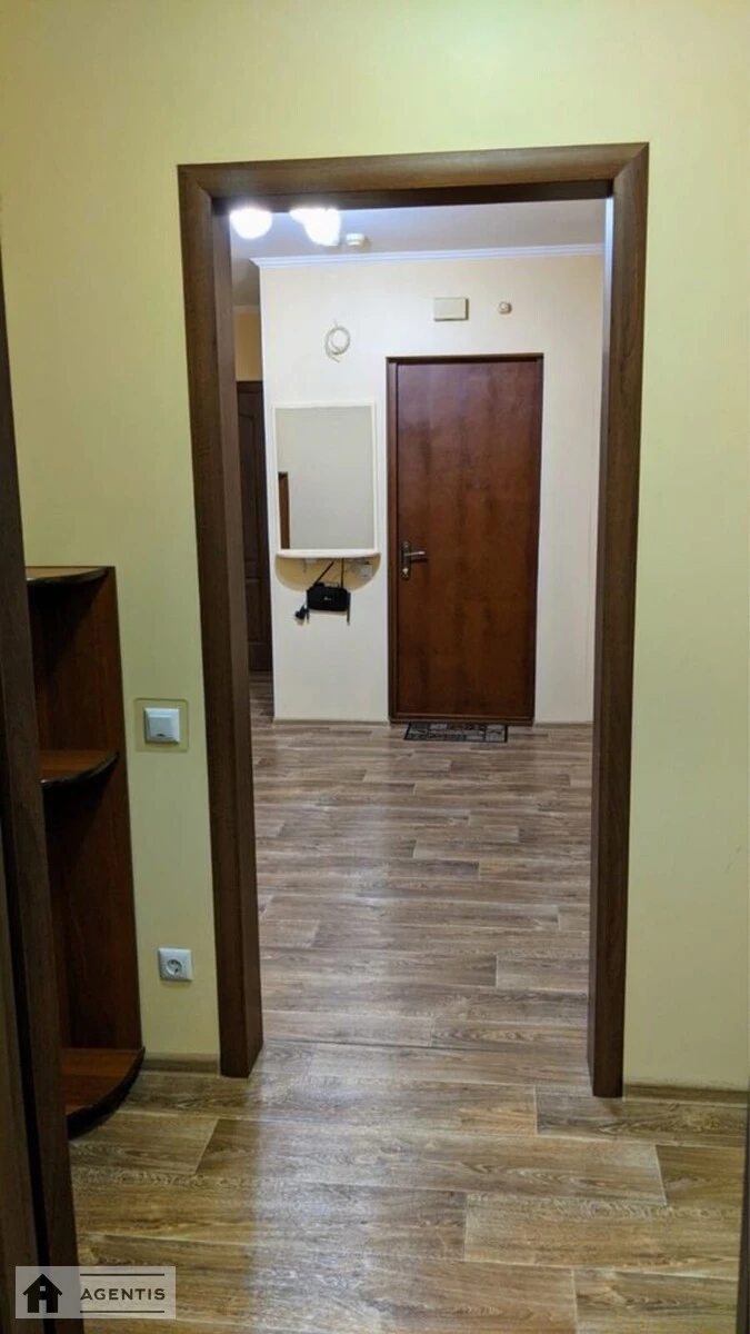 Apartment for rent 3 rooms, 81 m², 15th fl./16 floors. 60, Tyraspolska 60, Kyiv. 