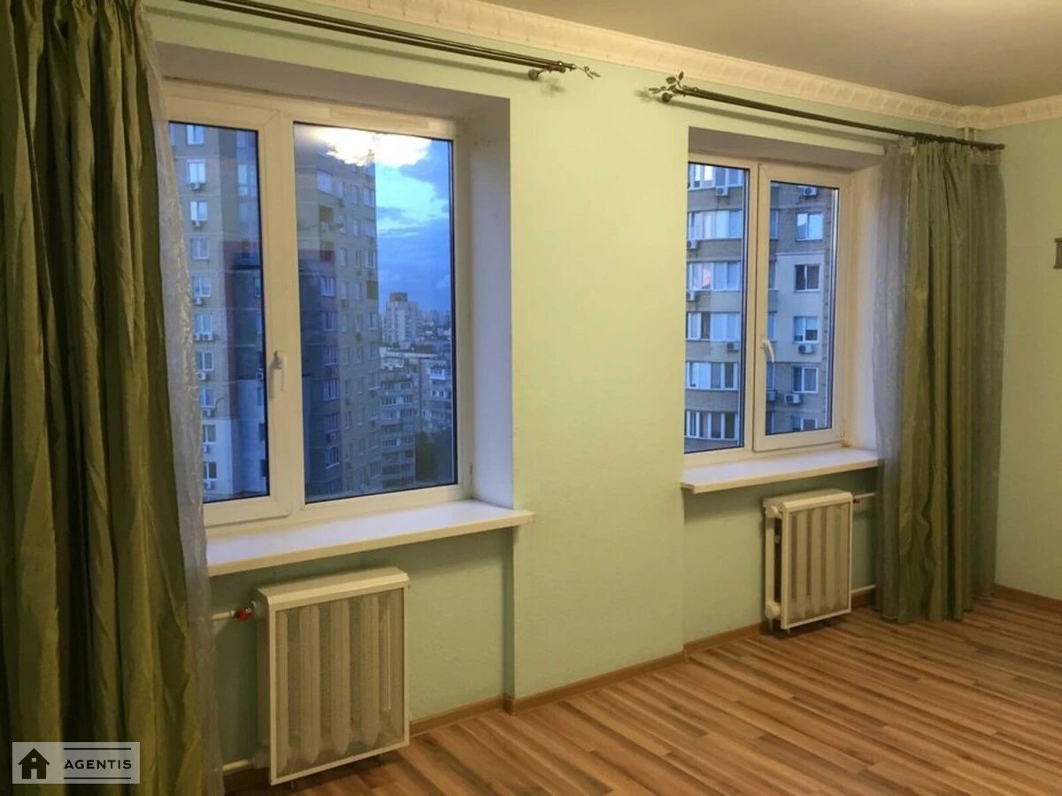 Apartment for rent 3 rooms, 107 m², 13th fl./15 floors. 4, Mykilsko-Slobidska 4, Kyiv. 