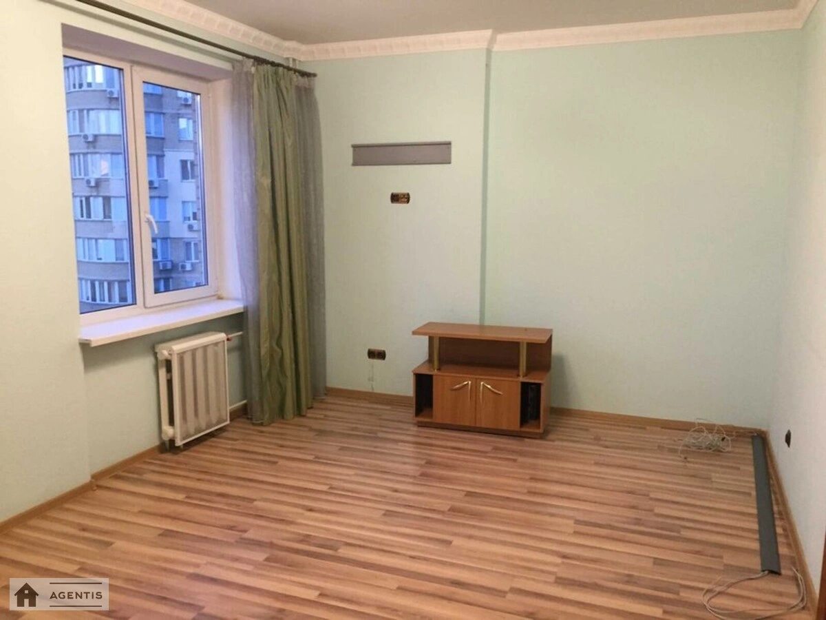 Apartment for rent 3 rooms, 107 m², 13th fl./15 floors. 4, Mykilsko-Slobidska 4, Kyiv. 