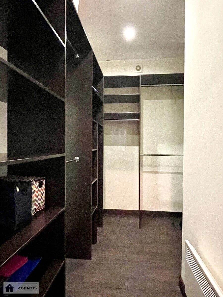 Сдам квартиру 2 комнаты, 84 m², 15 эт./17 этажей. 3, Андрія Верхогляда вул. (Михайла Драгомірова), Киев. 