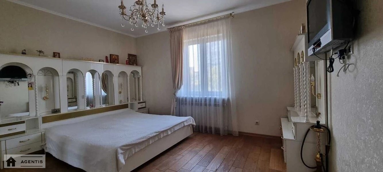 Apartment for rent 2 rooms, 65 m², 5th fl./21 floors. 25, Degtyarivska 25, Kyiv. 