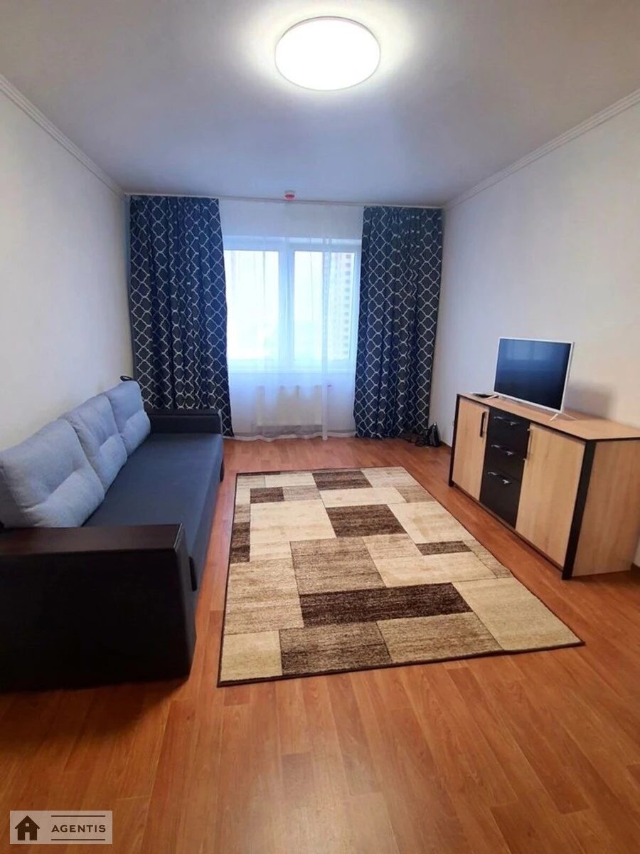 Apartment for rent 1 room, 43 m², 17th fl./25 floors. 7, Sofiyi Rusovoyi vul., Kyiv. 