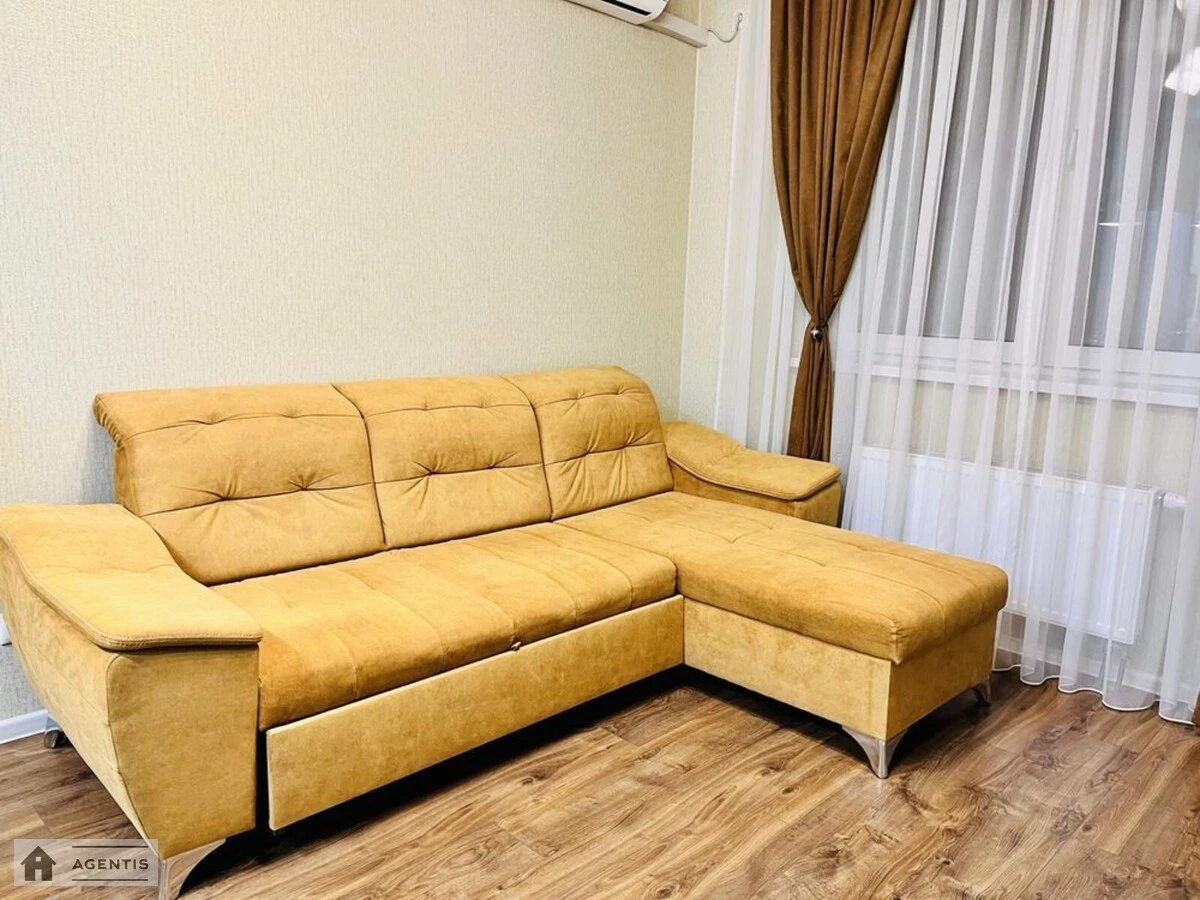 Apartment for rent 1 room, 45 m², 21st fl./25 floors. 3, Baltiyskiy 3, Kyiv. 