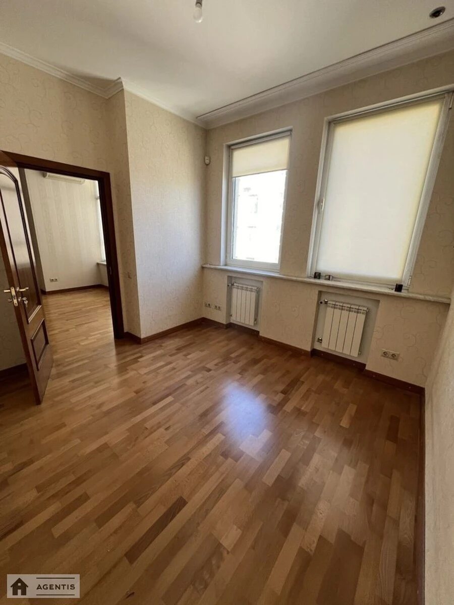 Apartment for rent 2 rooms, 85 m², 9th fl./22 floors. 121, Saksaganskogo 121, Kyiv. 