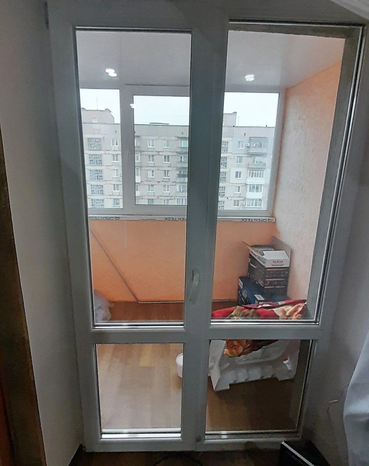 Apartments for sale 3 rooms, 64 m², 8th fl./9 floors. Kropyvnytskyy. 